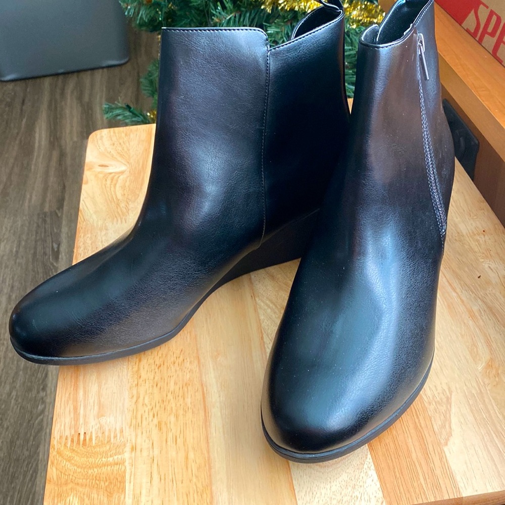 💜Comfort Plus Black Booties